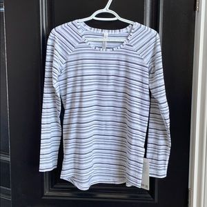 Lululemon emerald long sleeve